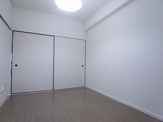 神戸市兵庫区菊水町１０丁目の賃貸マンション