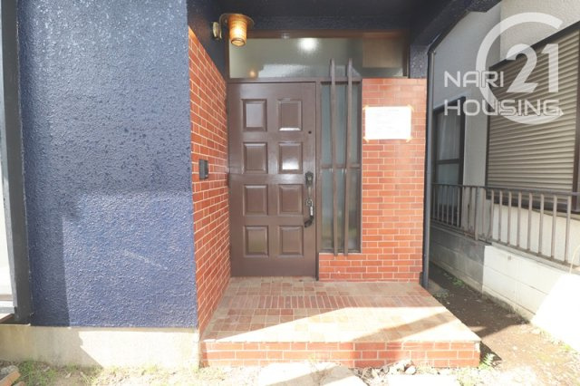 【玄関】 | 武蔵村山市岸3丁目　中古戸建 | 玄関です