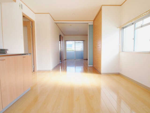 稲垣ビルの居間・リビング