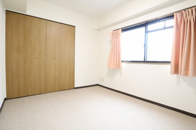 リベール栗山の内装|洋室 約6帖