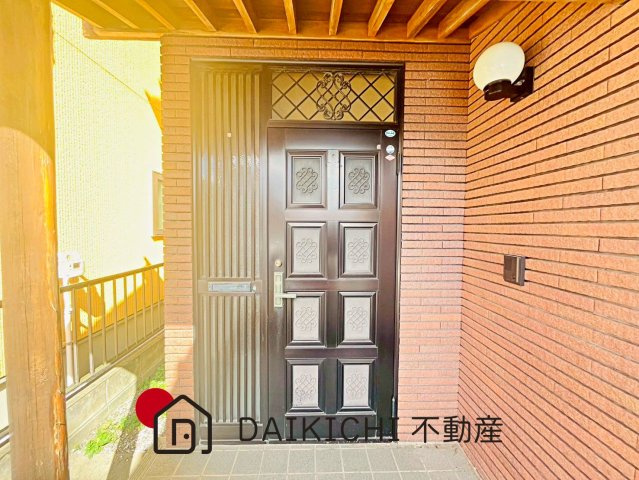 【玄関】 | 北本市中丸3丁目　中古戸建