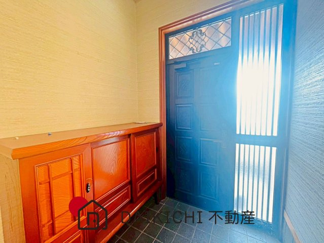 【玄関】 | 北本市中丸3丁目　中古戸建