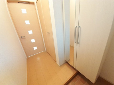 【玄関】 | ハマナスⅠ | 落ち着いた玄関です