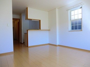 【内装】 | エスポワール中地 | 明るい室内です