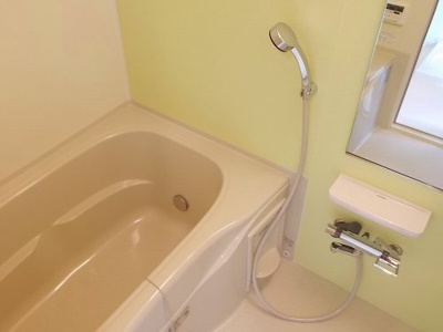 【浴室】 | ソリッソ三条 | お風呂で日々の疲れを落としましょう