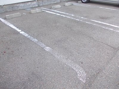【駐車場】 | インプレス | 駐車場があります