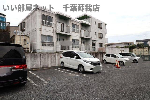 ハイツ１２８の駐車場|駐車スペースもあります