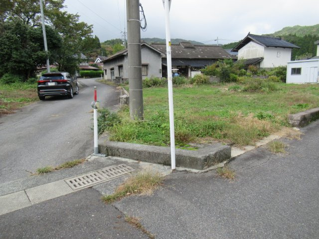 苫田郡鏡野町上斎原　売土地116坪の外観