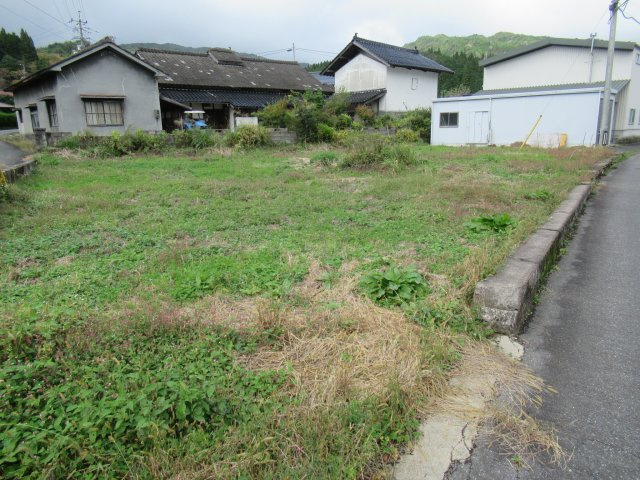 苫田郡鏡野町上斎原　売土地116坪の外観