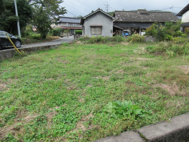 苫田郡鏡野町上斎原　売土地116坪の外観