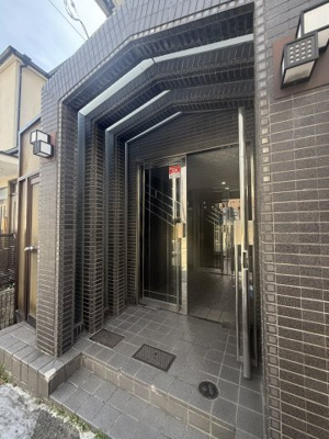 【エントランス】 | メゾン・ティファニー