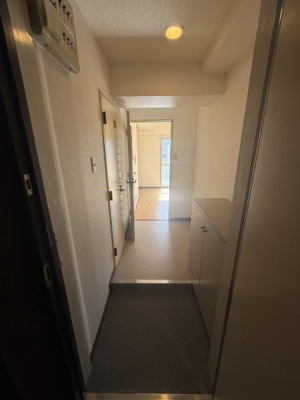 【玄関】 | メゾン・ティファニー