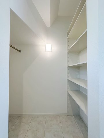 佐伯区皆賀1丁目No.1の収納|洗面脱衣所の収納☆
毎日ご家族で使うタオルや洗面用品、洗濯用品などを収納することができます♪