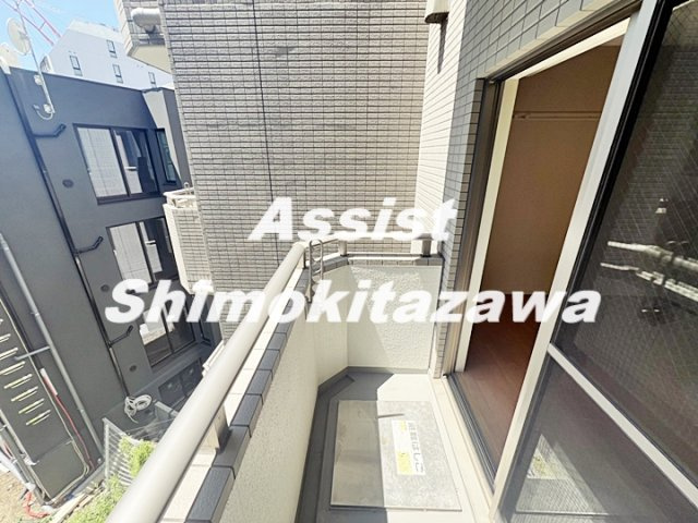 グリーンネストのバルコニー