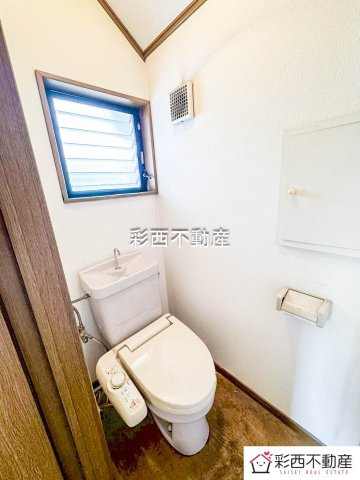 入間市高倉５丁目中古戸建てのトイレ