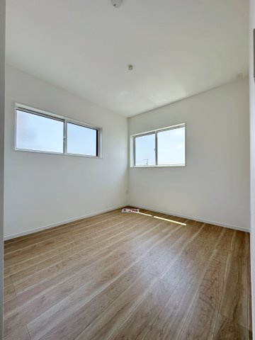 佐伯区皆賀1丁目 No.3の洋室|5.4帖の洋室☆