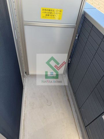 グラナーデ西大泉のバルコニー