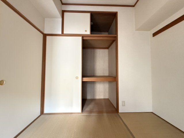 プレステージ西明石Ⅴの和室