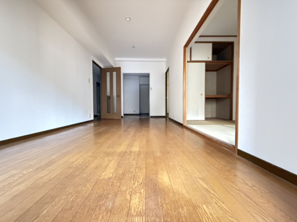 プレステージ西明石Ⅴの居間・リビング