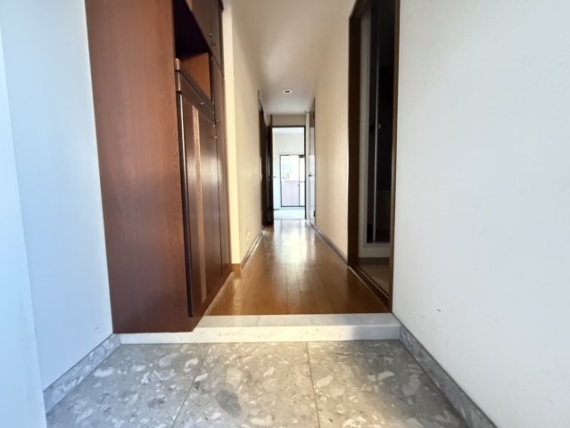 プレステージ西明石Ⅴの玄関