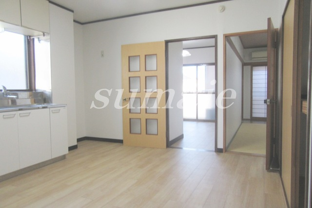 第二プラムフラワーガーデンの居間・リビング|リビングです