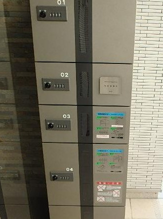 ウェルドのロビー