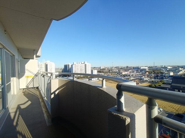 パークフィールドみさとテラ・ウエスト5街区2号館のバルコニー|お洗濯にも便利なバルコニー