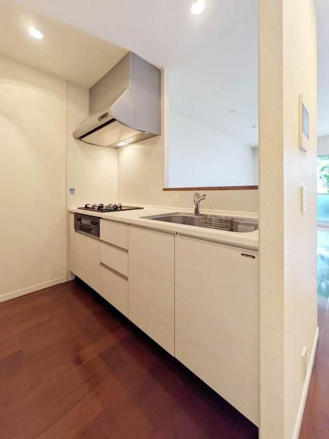 プライムメゾン武蔵野の杜のキッチン