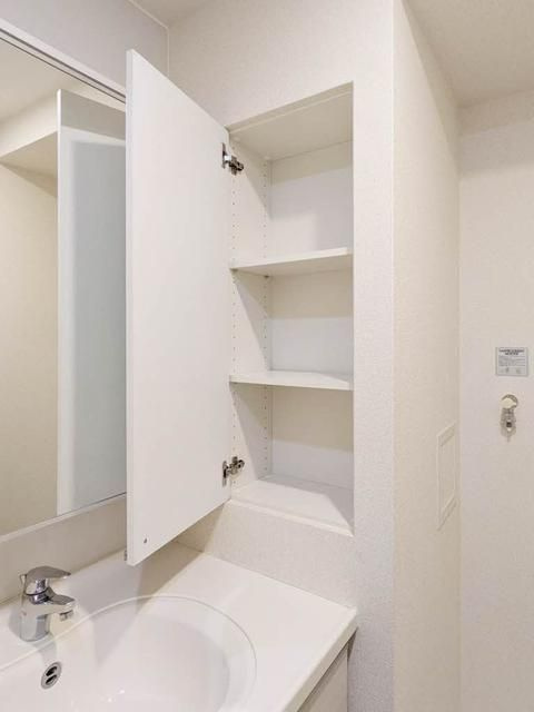 プライムメゾン武蔵野の杜の収納