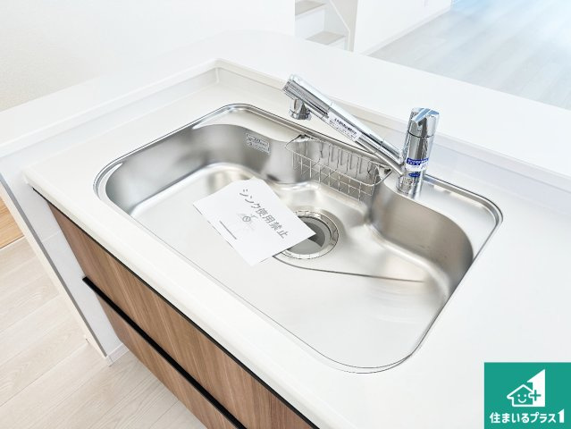 ●奈良市押熊町　第4期　新築一戸建ての設備|広々としたシンクで食器洗いも楽々！