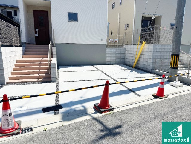 ●奈良市押熊町　第4期　新築一戸建ての駐車場|駐車スペース！散水栓があるので、こまめに愛車を洗えます！