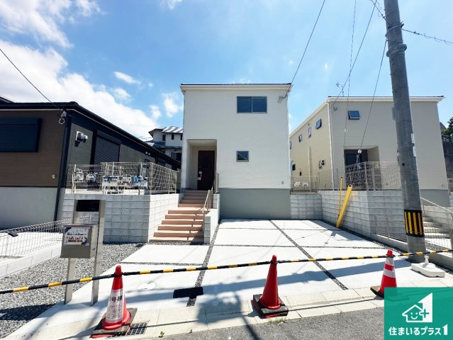 ●奈良市押熊町　第4期　新築一戸建ての外観|お客様に長く安心して住んでいだだける事にこだわった家づくり！住んでからのアフターサービスにもしっかりと取り組んでいます！