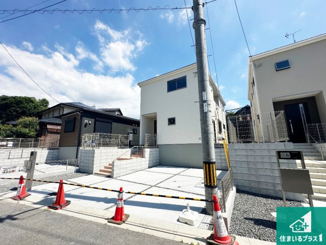 ●奈良市押熊町　第4期　新築一戸建ての外観|お客様に長く安心して住んでいだだける事にこだわった家づくり！住んでからのアフターサービスにもしっかりと取り組んでいます！