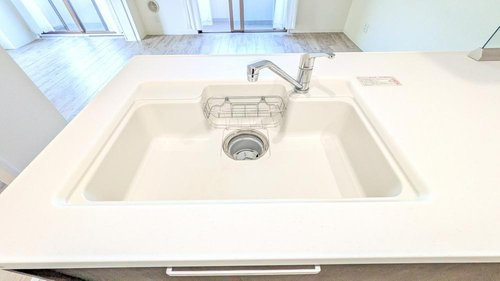 【キッチン】 | ロイヤルステージ海老名 | お料理しやすいキッチンです