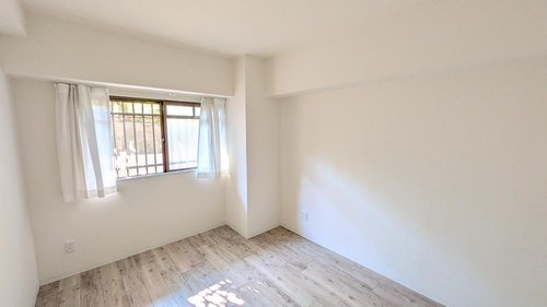 【洋室】 | ロイヤルステージ海老名 | 洋室です