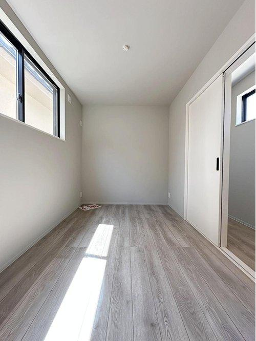 府中町浜田2丁目 No.2の子供部屋|4.7帖の洋室☆