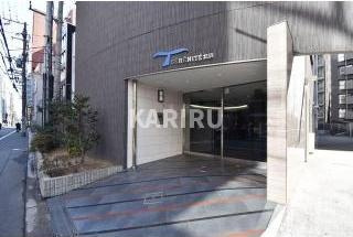 SERENiTE北浜のエントランス