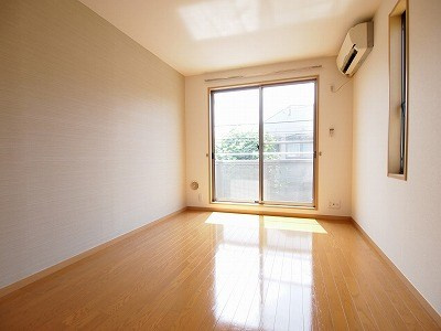 ＹＫＬ　ＦＬＡＴの居間・リビング