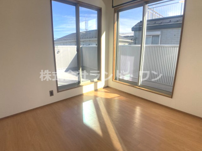 【洋室】 | 所沢市青葉台 | ２階の洋室