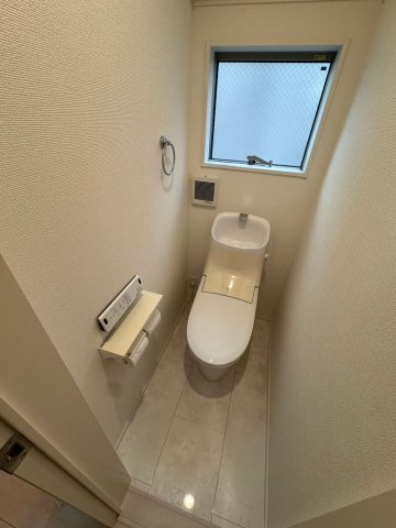 大塚5丁目中古戸建のトイレ