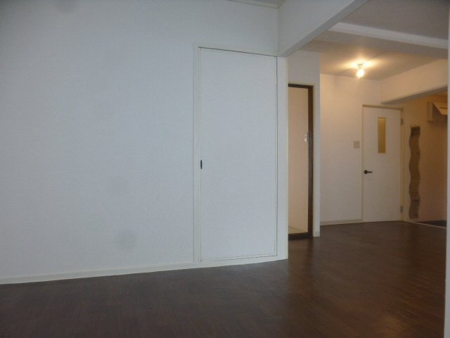 土居パレスの居間・リビング