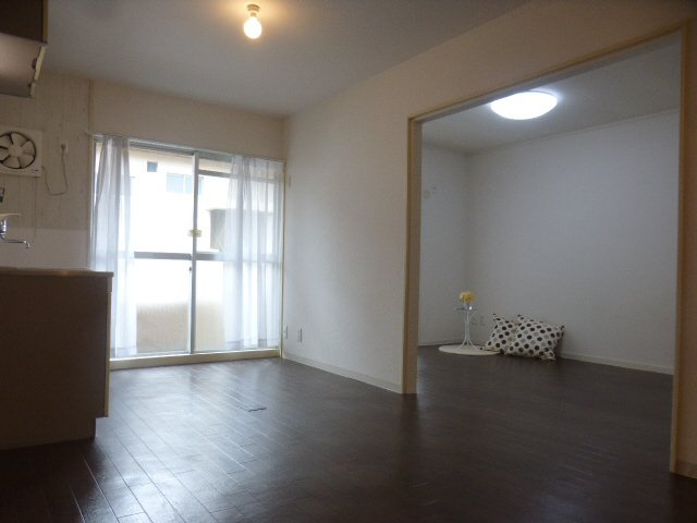 土居パレスの居間・リビング