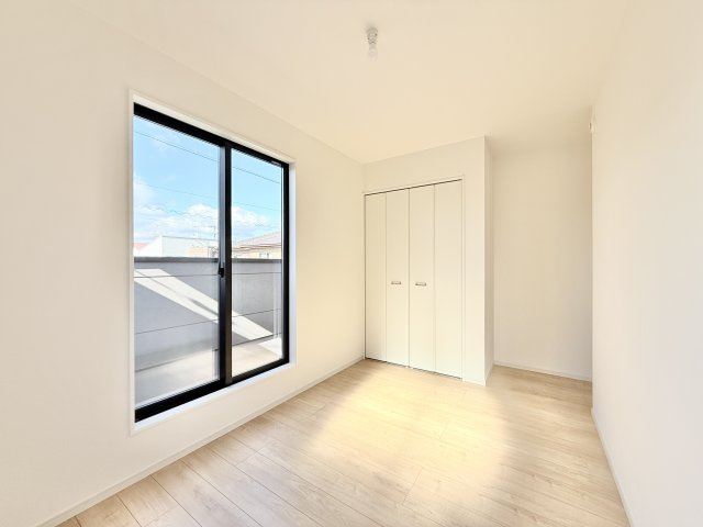 中央区雄踏　1期　全3棟の洋室|約5.6帖の洋室です。
