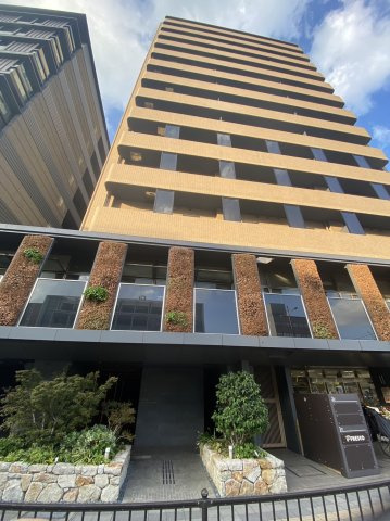 グランディム京都烏丸五条の外観