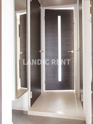 【玄関】 | サニークレスト西新