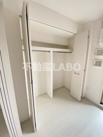 レジュールアッシュウエストレジスの収納