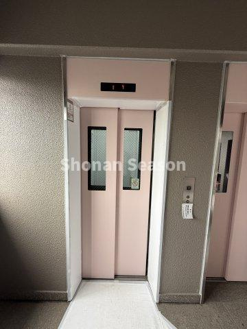 【その他共用部分】 | 移動も楽々な「エレベーター」完備です！