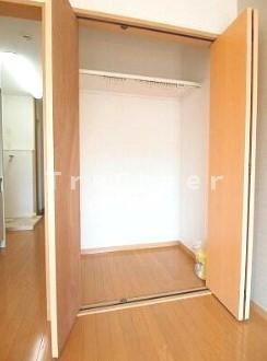 ワイケーエルフラット(YKL FLAT)の収納