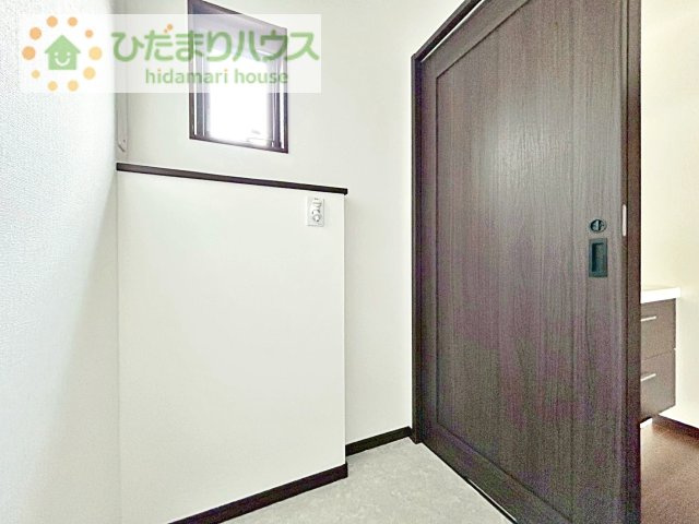 【設備】 | 坂東市沓掛　新築戸建 | 大型の洗濯機も余裕を持って置けます！