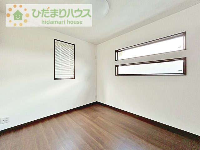 【洋室】 | 坂東市沓掛　新築戸建 | 机にベットを置けば子供部屋の完成です！